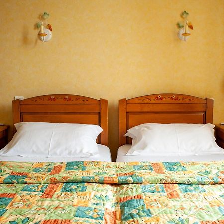 L'Hotel Du Nord - Quarré-les-Tombes エクステリア 写真